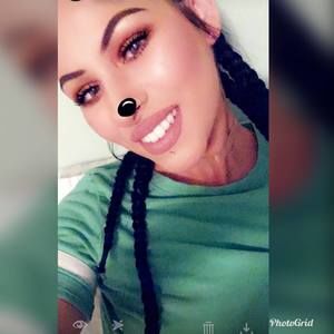 Meet your Posher, Brittany